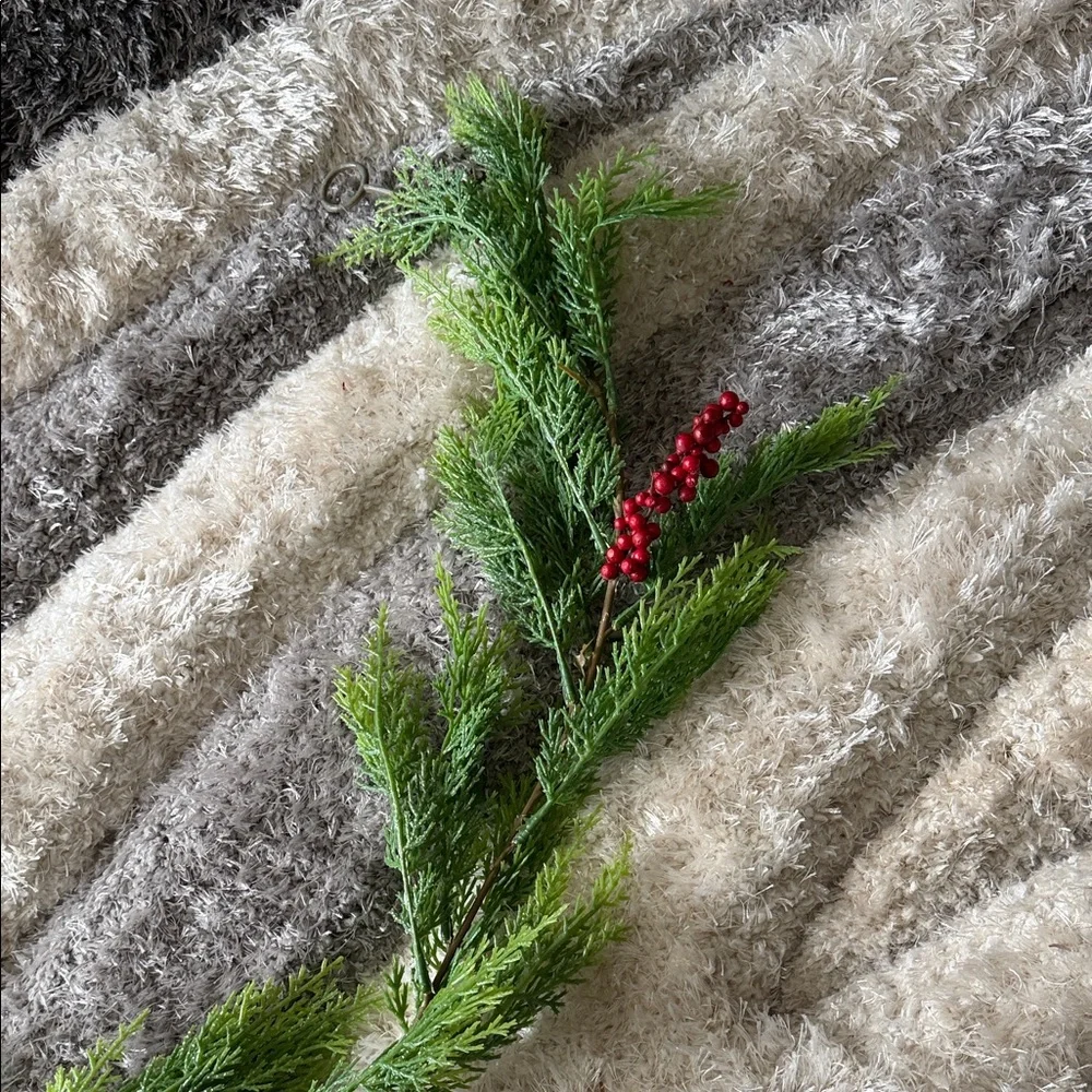 Festive Pine and Red Berry Garland